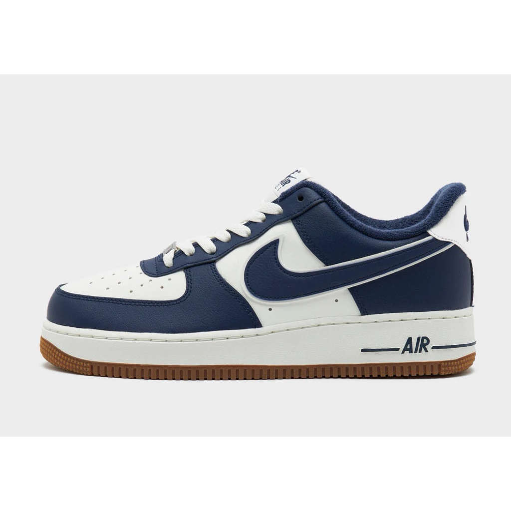 Nike รองเท้าผู้ชาย Air Force 1 '07 LV8 ไซส์43