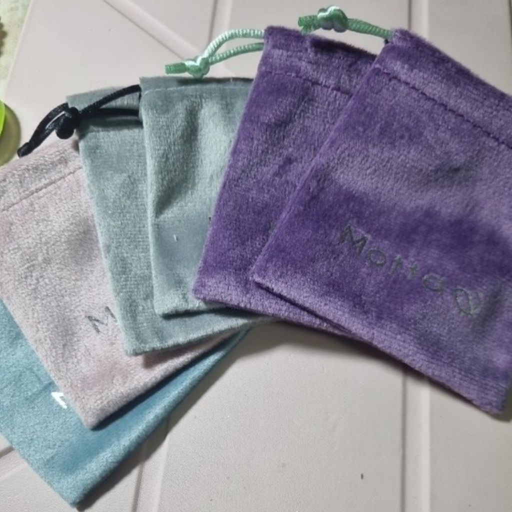 ถุงผ้าแบรนด์.  Motta