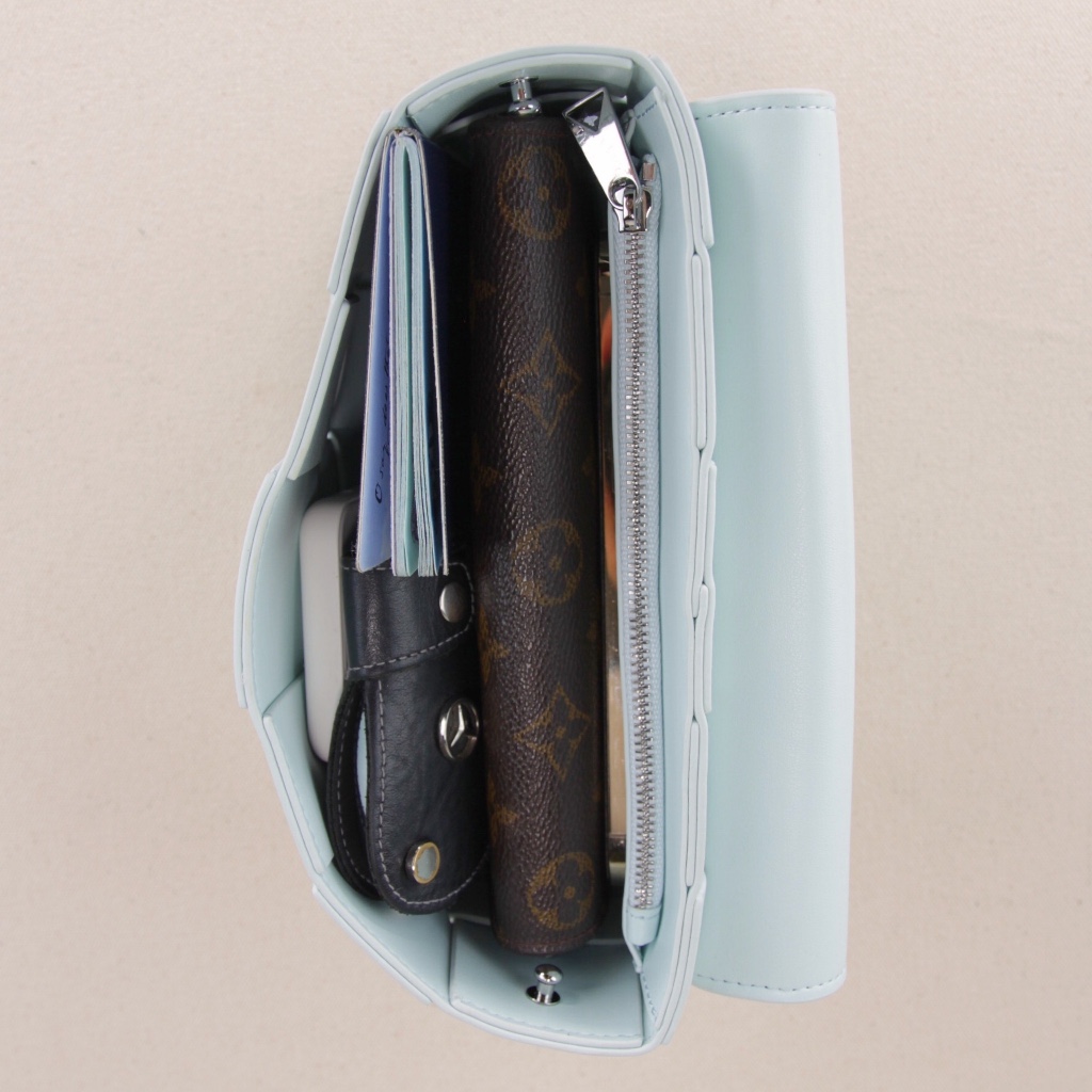 Tessa Genuine Leather (Smooth) กระเป๋าหนังแท้ ปรับสายได้ | Curà - Curated Attitude - รูปที่ 4