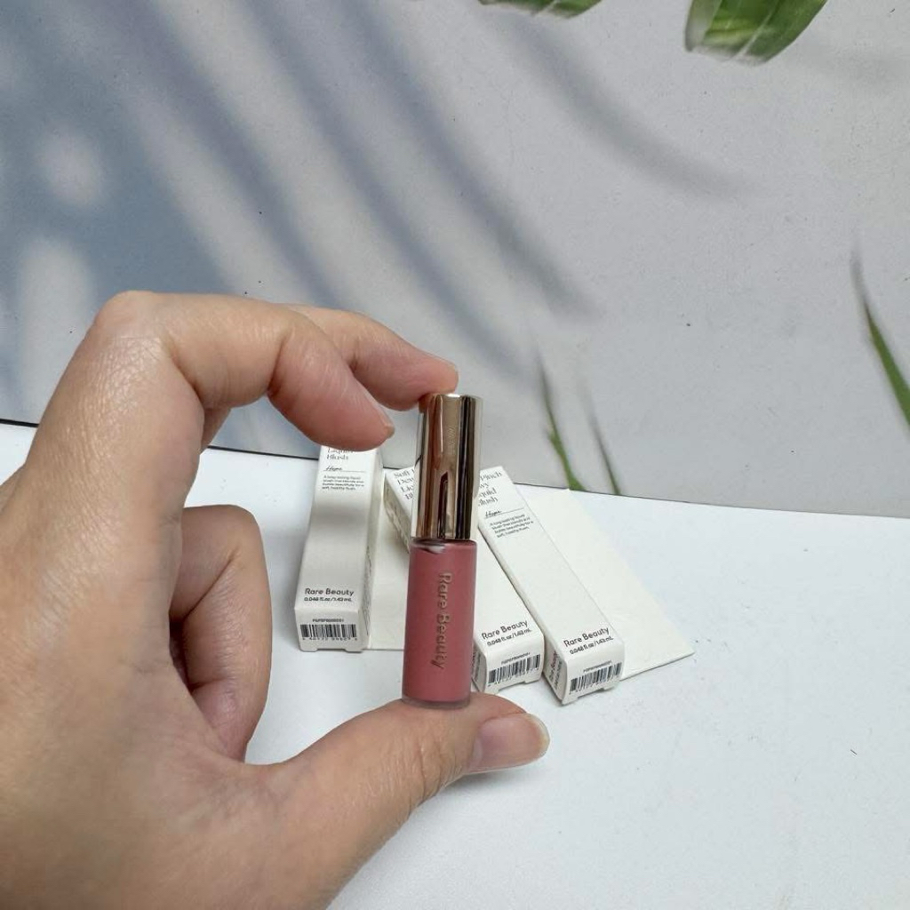 พร้อมส่ง RARE BEAUTY Soft Pinch Liquid Blush สี hope ขนาด 1.4 ml