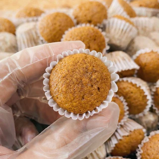 เค้กกล้วยหอมจิ๋ว 120 ชิ้น (Mini banana cakes 120 pcs.)
