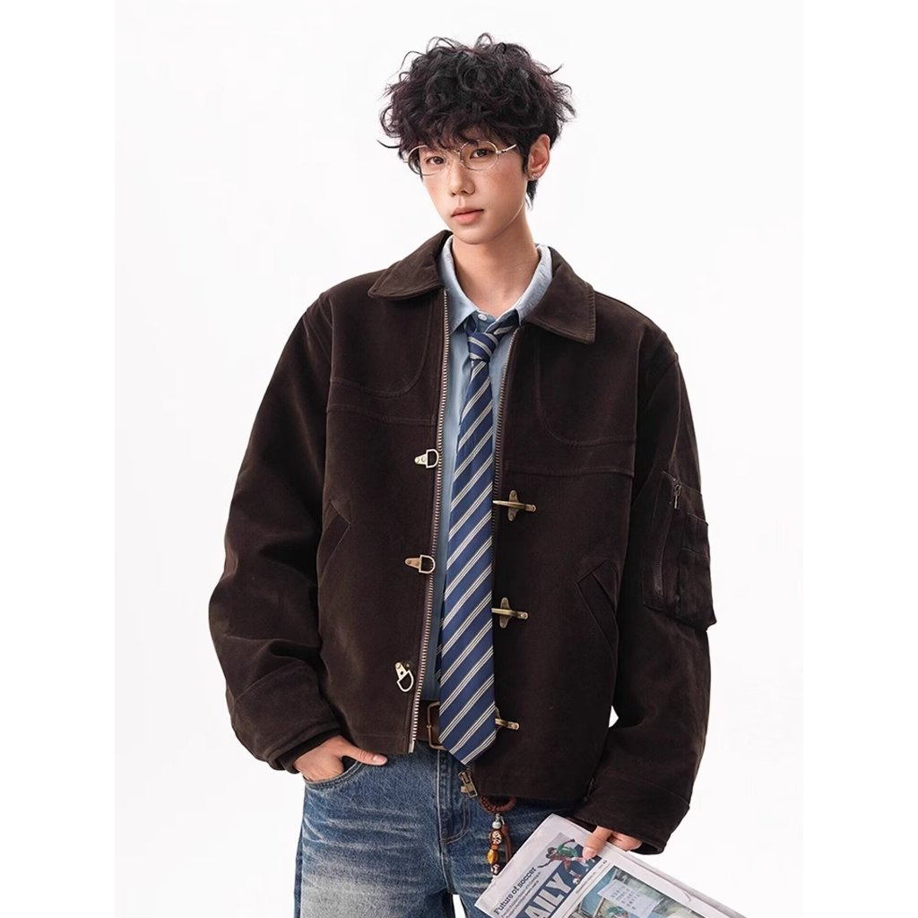 Henary เสื้อแจ็กเก็ตยีนส์สไตล์อเมริกันวินเทจสำหรับผู้ชาย แขนสั้น ตกแต่งริมขาด ล้างน้ำ สไตล์แคชชวลสำห