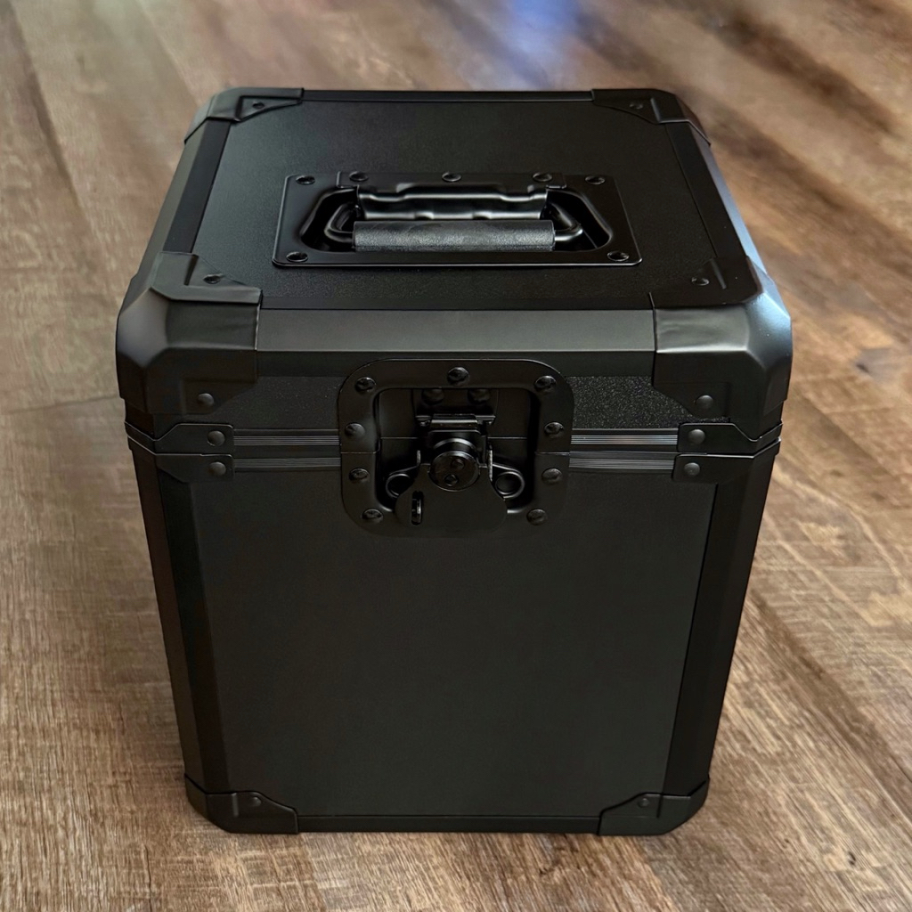 7” กระเป๋าใส่แผ่นเสียงสำหรับแผ่น 7” สีดำ Vinyl Storage Box ถอดฝาได้ ของใหม่มือ1 กล่องใส่แผ่นเสียง7”
