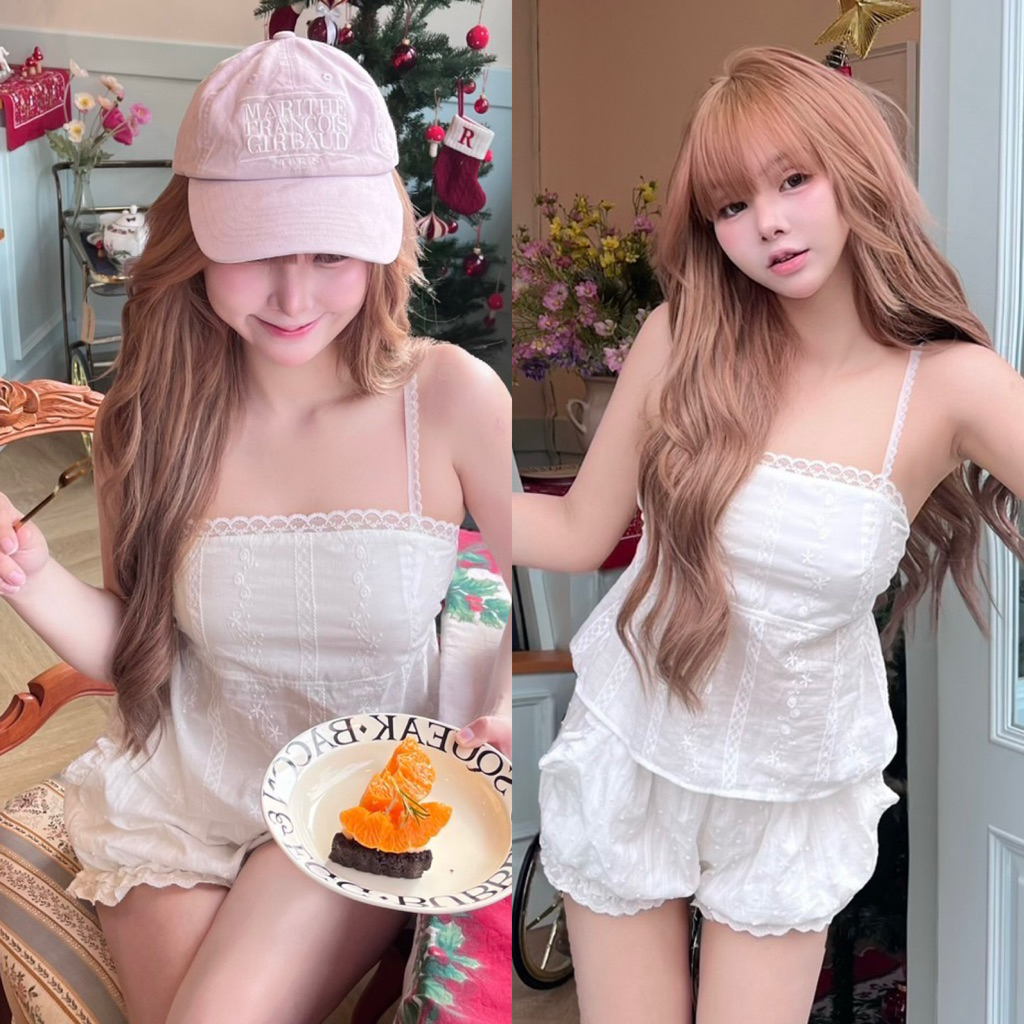 Petite♡︎ Pimma top เสื้อสายเดี่ยวแต่งลูกไม้สีขาว