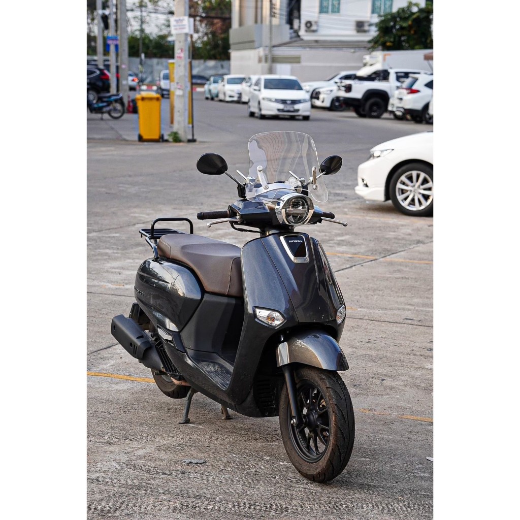 ชิวหน้ามอไซค์ แบรนด์oldmanแท้ 100% ชิวบังลม Honda Giorno