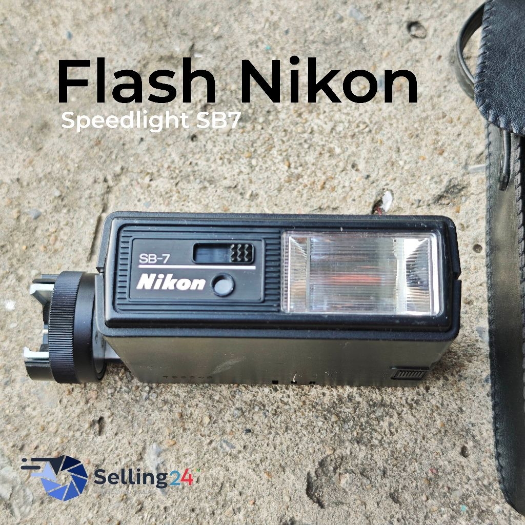 Flash แฟลช Nikon SB-7 Speedlight Flash Unit for F2 Film Camera
