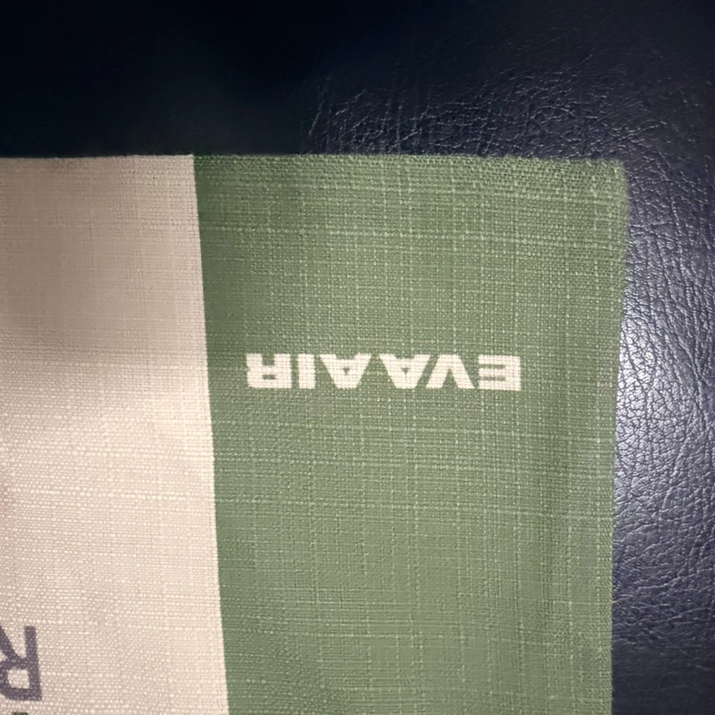 ปลอกหมอน EVA Air มือสอง ขนาด 30×40 ซม. thumbnail 6