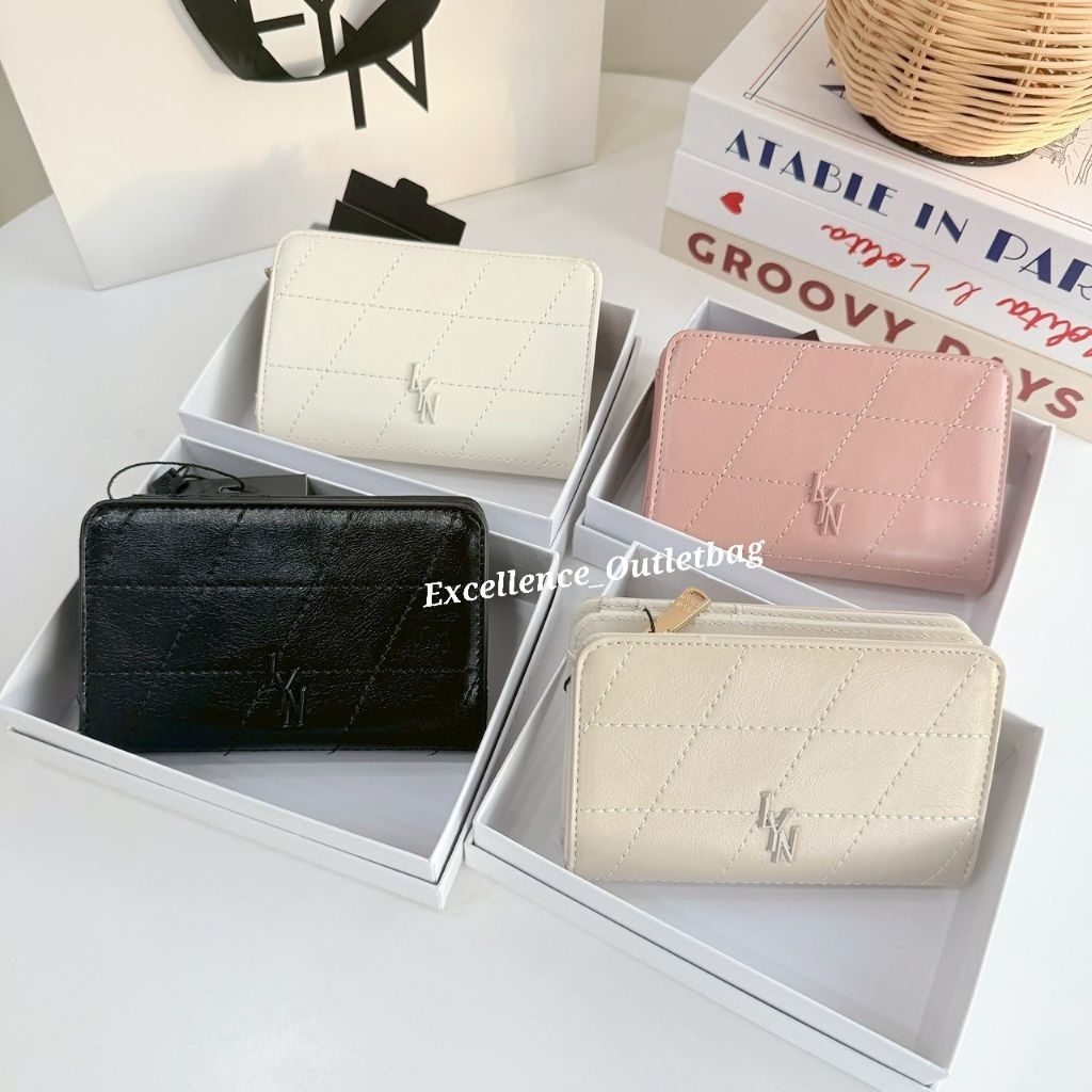 กระเป๋าสตางค์ lyn ใบกลาง NEW คลอใหม่ งานแท้🌈