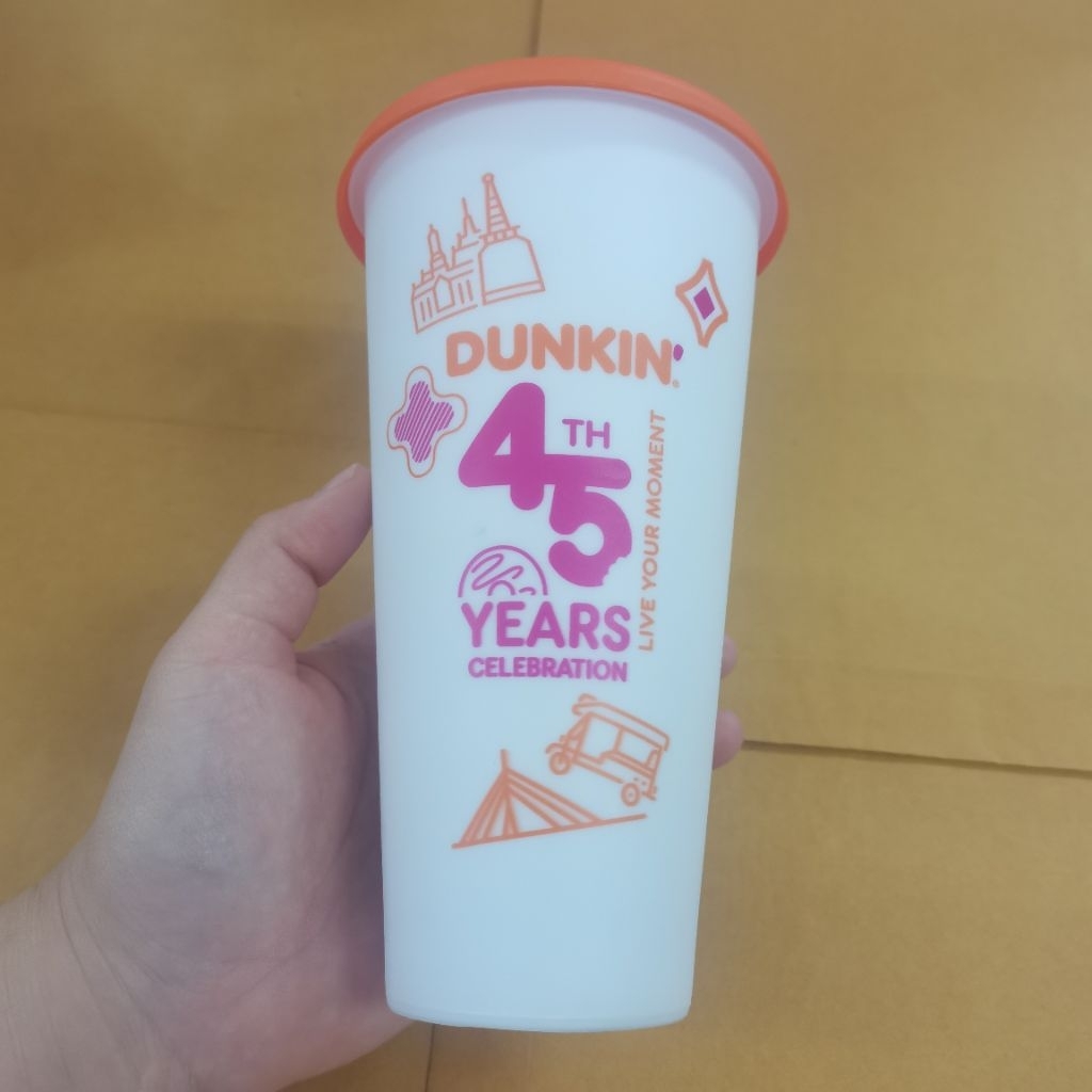 📦พร้อมส่ง📮 แก้วเปล่า สีขาว ขนาด 22 ออนซ์ มีลายครบรอบ 45 ปี DUNKIN DONUT