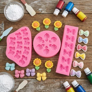 😊Cutenery😊แม่พิมพ์ซิลิโคน ดอกไม้การ์ตูนน่ารัก Bow Fondant แม่พิมพ์ซิลิโคน DIY เค้กตกแต่งช็อคโกแลตขนมเบเกอรี่แม่พิมพ์