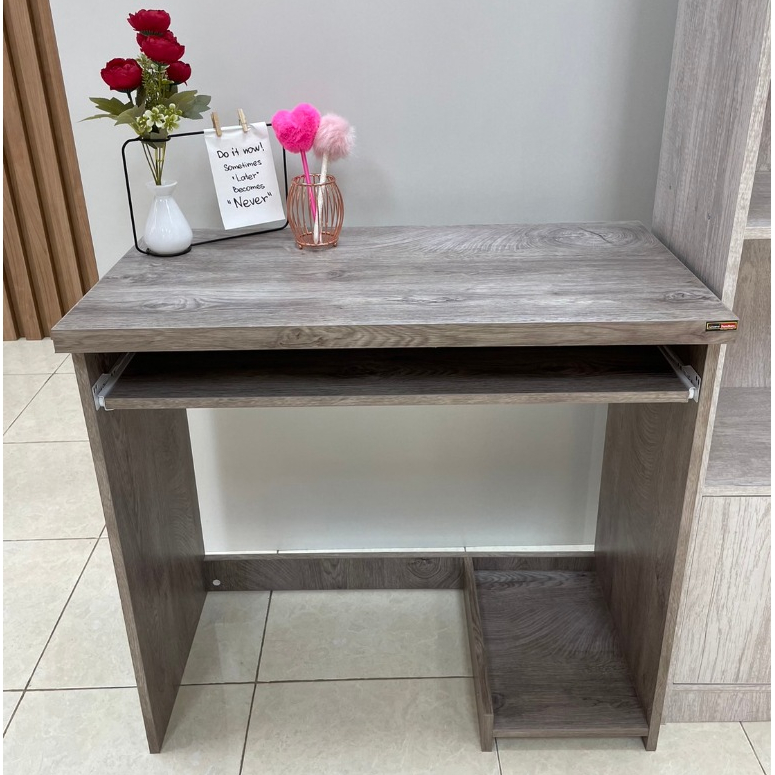 โต๊ะคอม โต๊ะComputer พร้อมช่องวาง CPU ขนาด 80 cm. รุ่น TC02