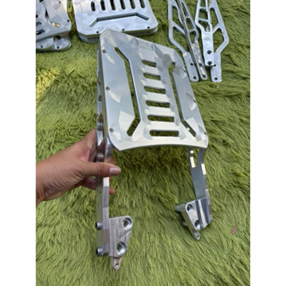 เเร้คท้ายCNCเวฟ125ปลาวาฬ ปี2012-2024 งานอลูมิเนียม