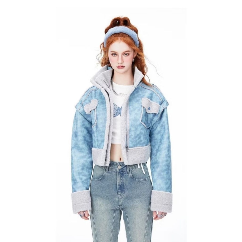 IRIS BOUTIQUEBKKIRIS BOUTIQUE 25 Winter 4 | Lively jacket ลดเหลือ1,300 จาก 3,580