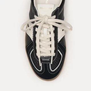 Mustard Trace Smoke Black | รองเท้าหนังแท้