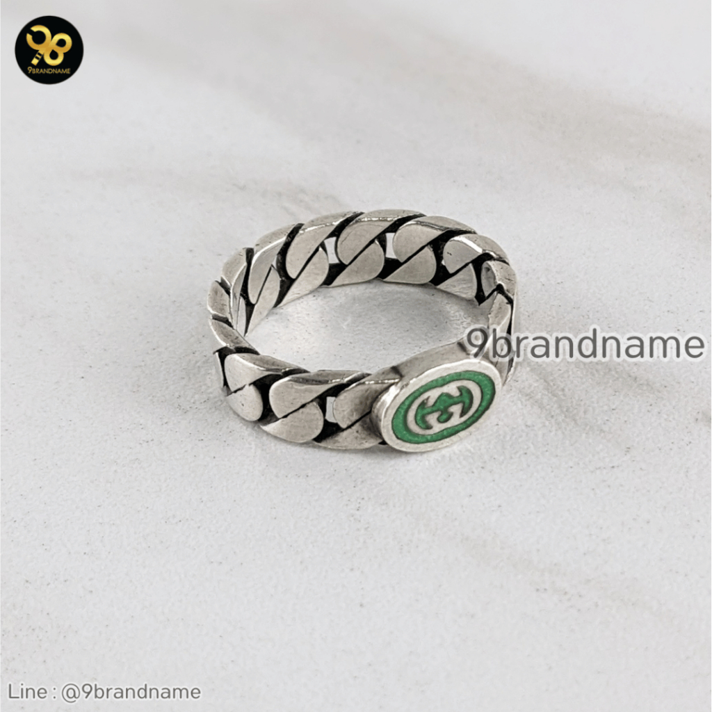 Gucci Interlocking G Green Enamel Sterling Silver Ring มือสอง ก่อนสังซื้อทักแชทก่อนนะคะ