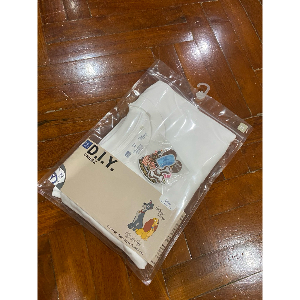 เสื้อยืด D.I.Y. Lady and the tramp (ของใหม่🌸)