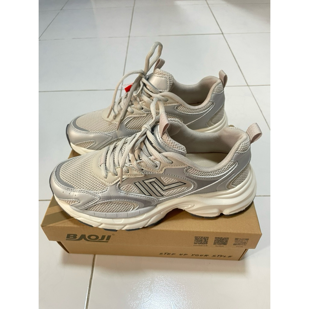 รองเท้า baoji bjw1106 เบอร์40 **ของใหม่มือ1