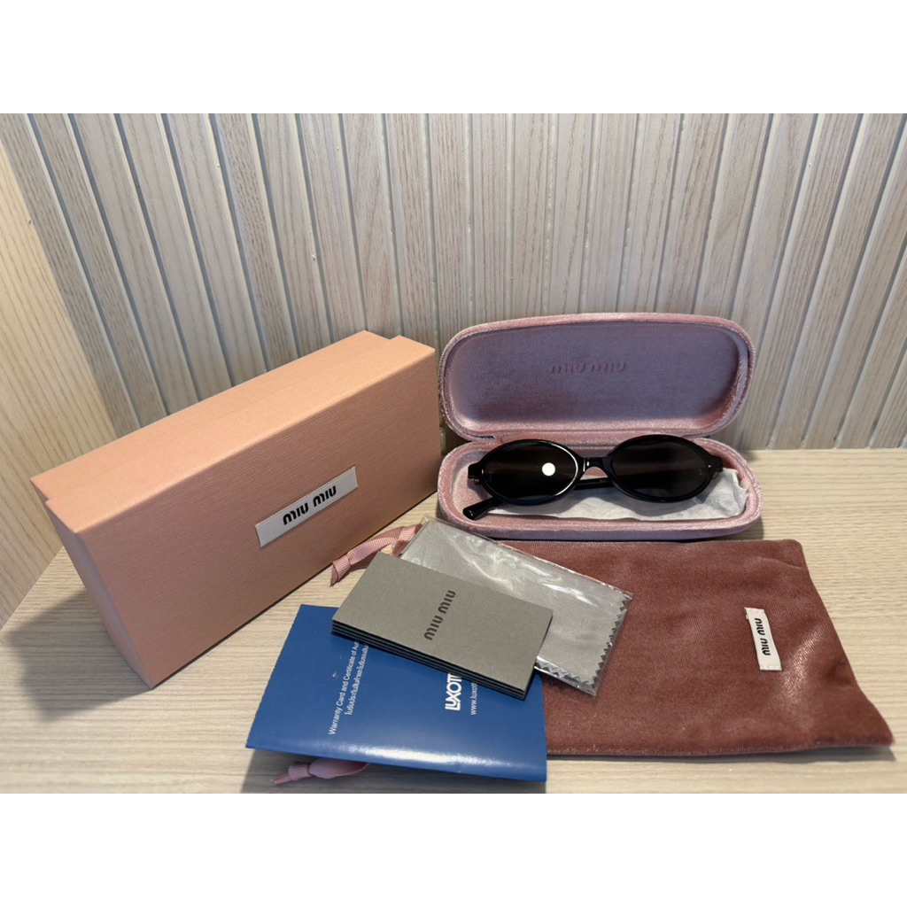 แว่นตา Miumiu Regard