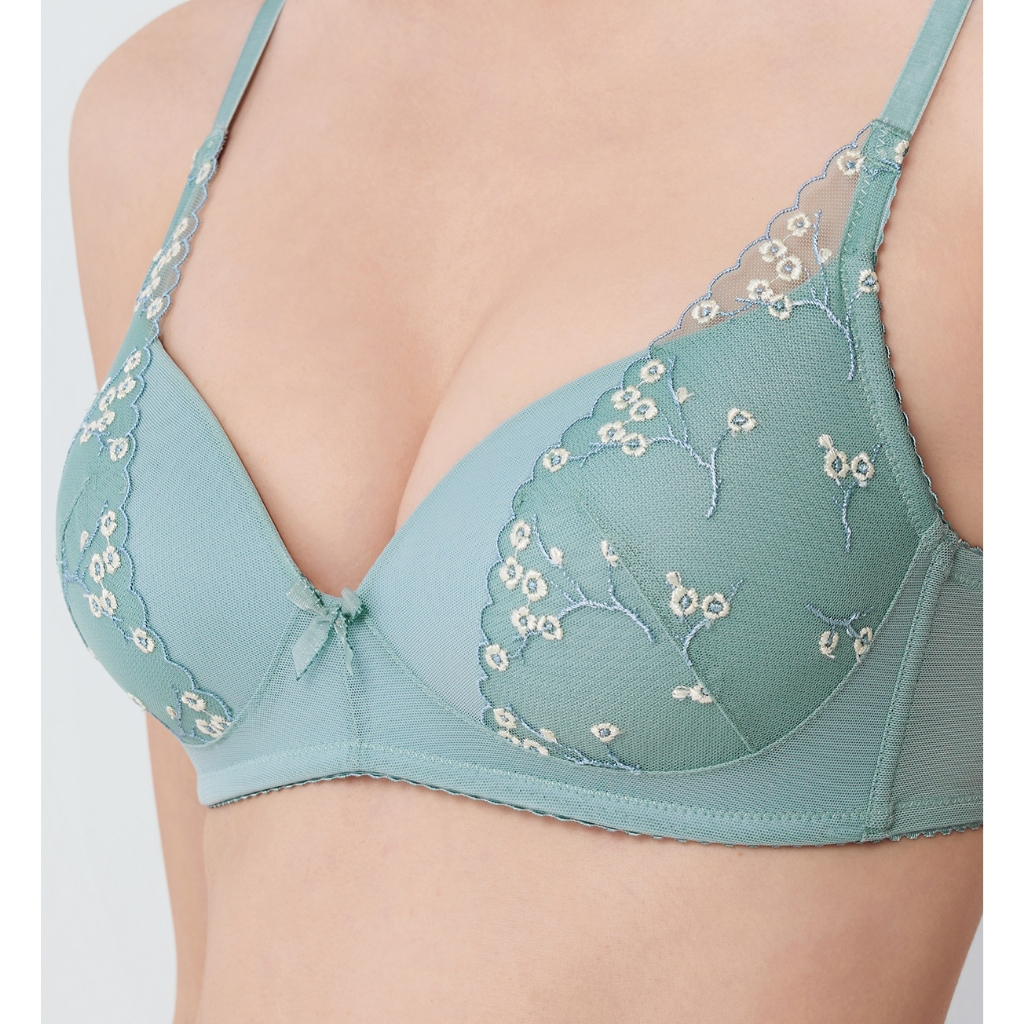 Triumph เสื้อชั้นในไม่มีโครง รุ่น Bloom Delight HU DV รหัส 10227767 สีเขียว 7329 — صورة 2