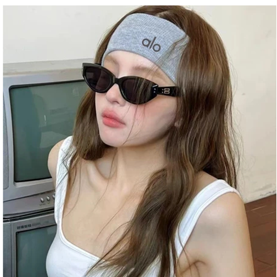 ที่คาดผมโลโก้สะท้อนแสง ที่คาดผมโยคะ