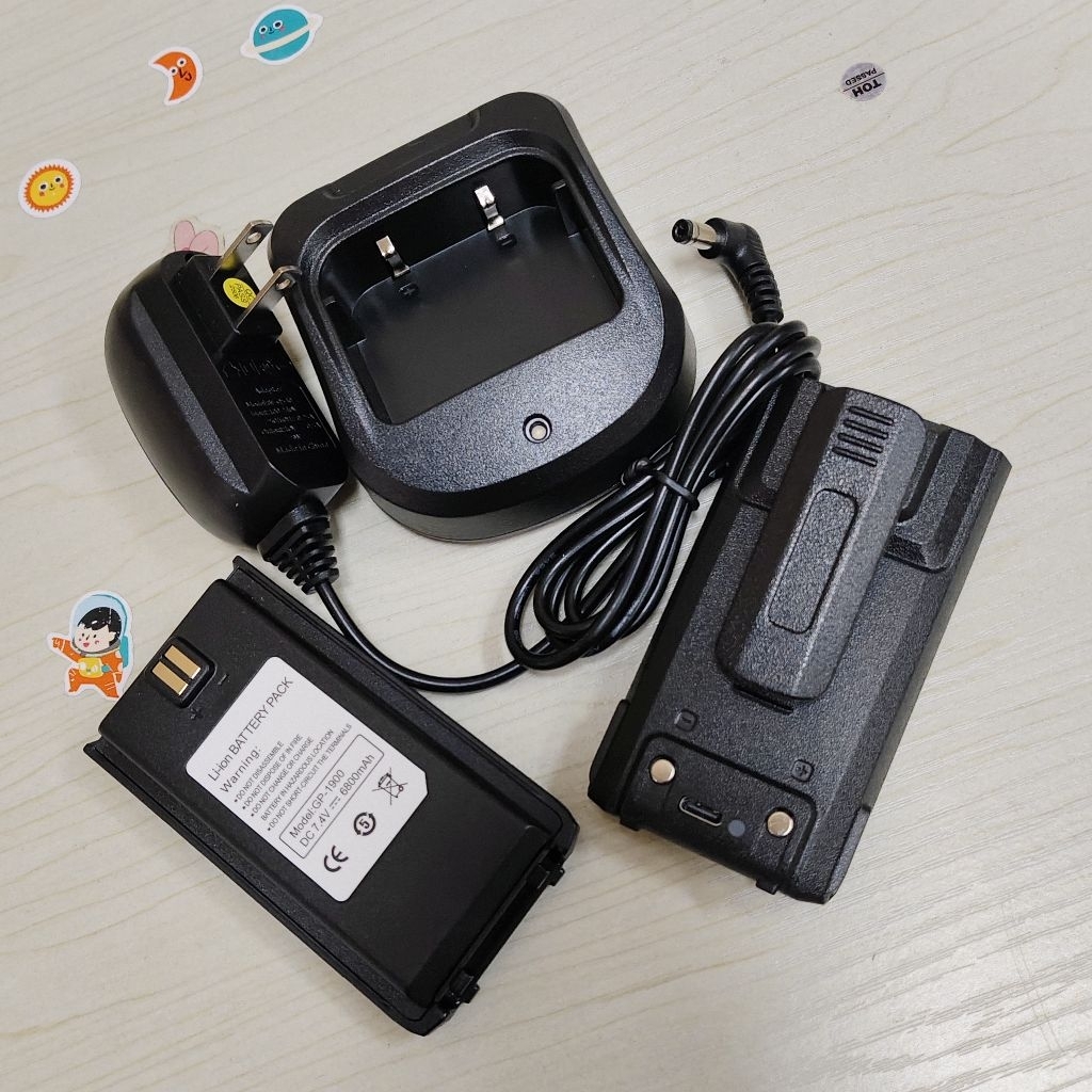 GP1900แบตเตอรี่,แท่นชาร์จวิทยุสื่อสารMOTO GP1900,IC240