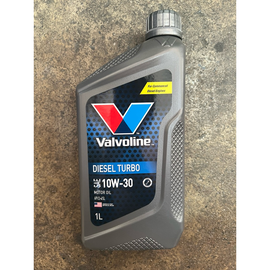 น้ำมันเครื่องValvoline 10W-30 1L