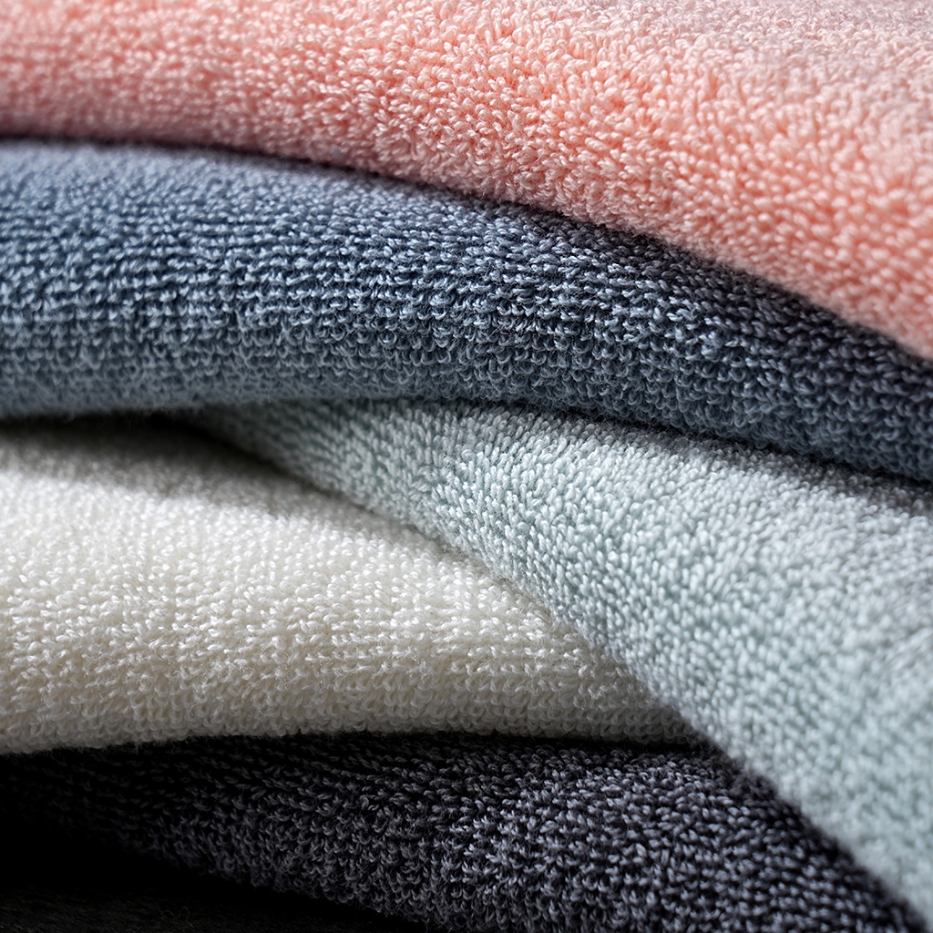 ผ้าเช็ดตัว ผ้าขนหนูเช็ดตัว ขนาด70x140 ซม380g นุ่มและดูดซับไม่เป็นขุย คอตตอน 100% - รูปที่ 2