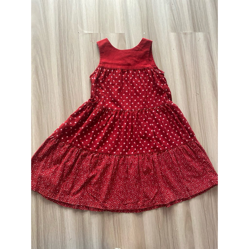USED H&M dress 122cm 6-7yrs