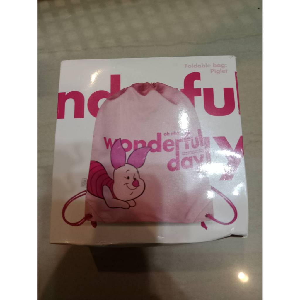 กระเป๋าทรงกลม Piglet 7-11