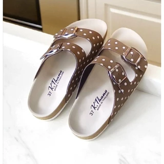 KTHANA รองเท้าแตะลายจุด polka dot รุ่น 2 เข็มขัด พื้นสไตล์วิเทจ 34-44 **หน้าเท้าเรียว แบนแนะนำลด 1ไซส์**