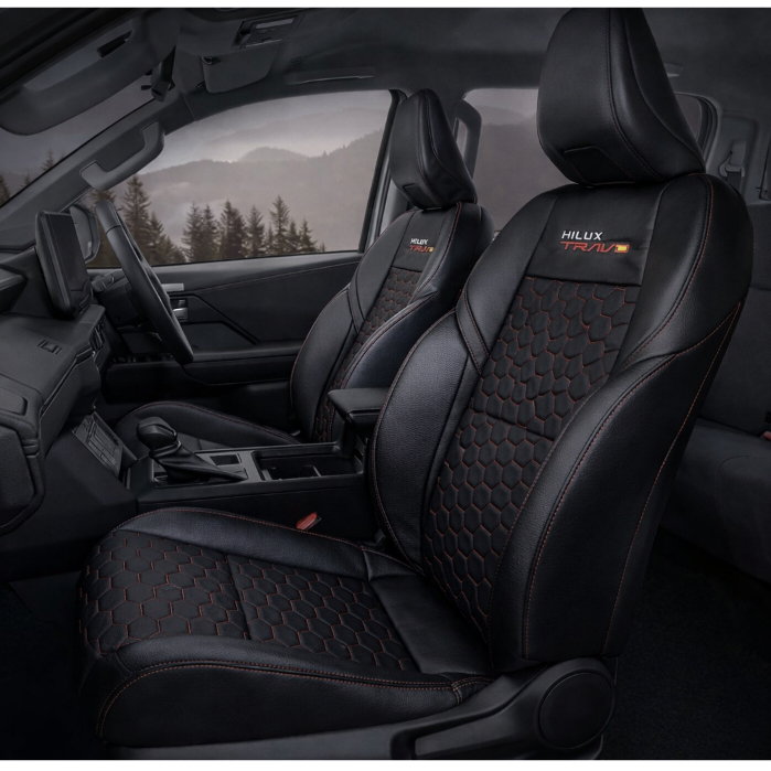 ชุดหุ้มเบาะสวมทับ TRAVO ตรงรุ่น ชุดหุ้มเบาะ TRAVO Toyota Hilux TRAVO หนัง PU ลายรังผึ้ง สปอร์ต หุ้มเบาะรถยนต์ TRAVO