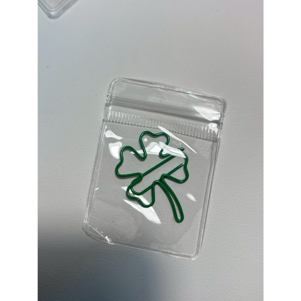 🍀 คลิปหนีบกระดาษรูปใบโคลเวอร์ (Clover Paper Clip) 🍀