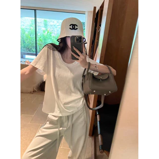 📍พร้อมส่ง📍8979 เสื้อคอยู แขนสั้น เนื้อผ้ายืดหยุ่นได้เยอะ งานสวย TAG:WG.WE 🇰🇷