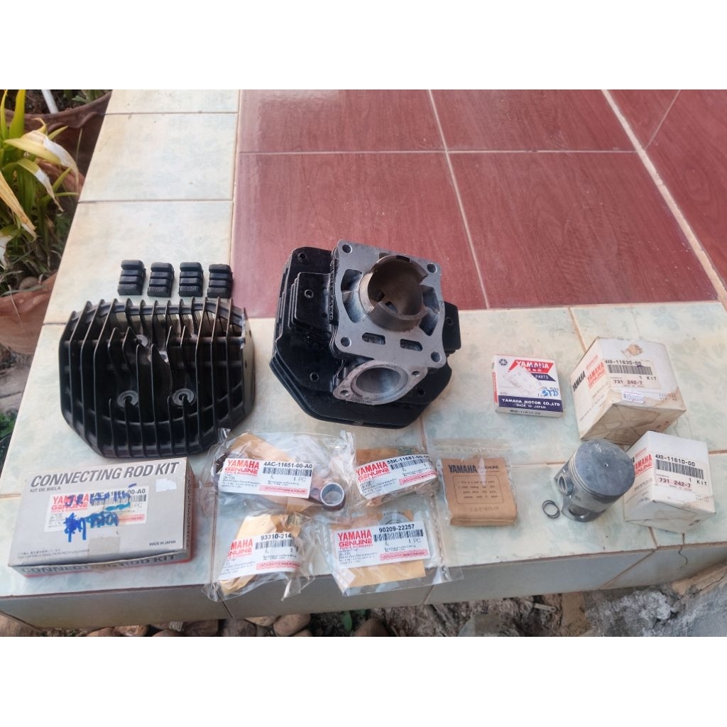 เสื้อสูบ ฝาสูบ ลูกสูบ ก้าน JR120