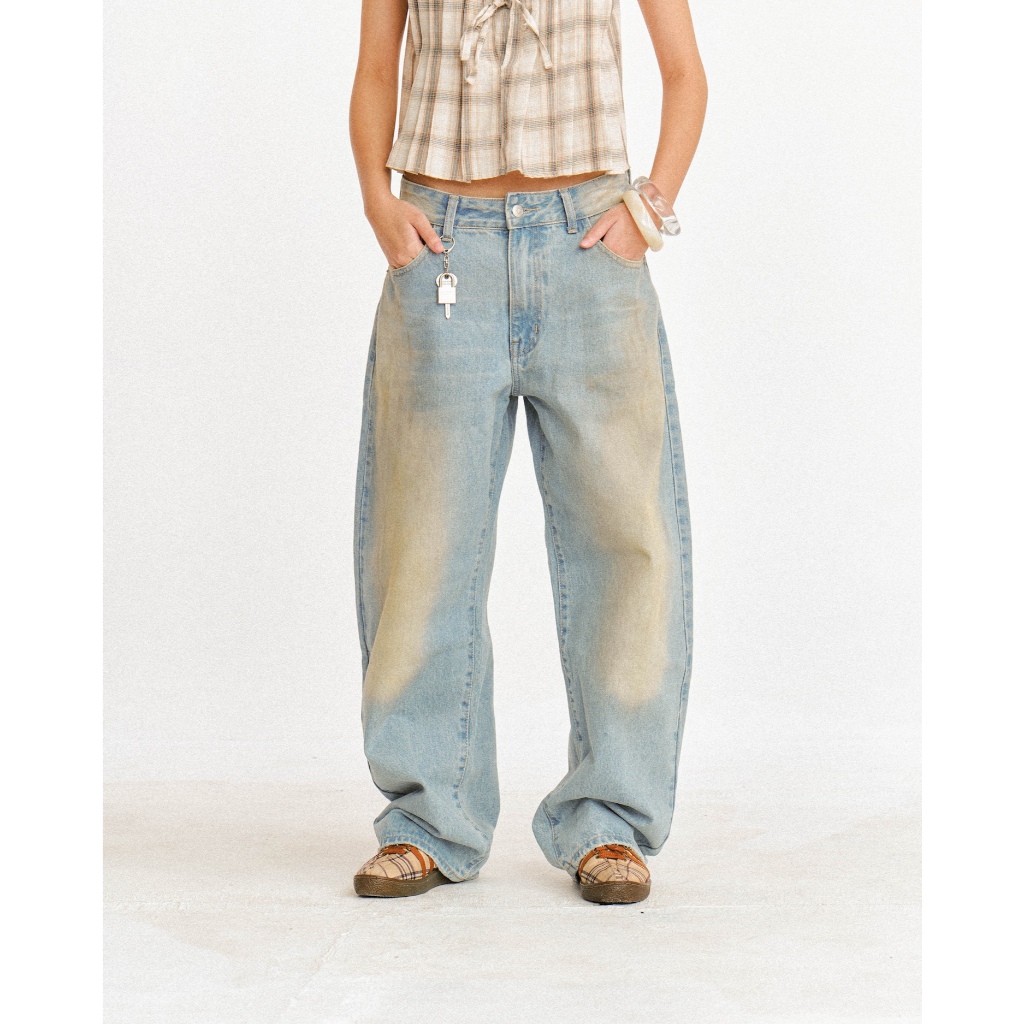 ENDOFMARCH | PORTO JEANS กางเกงยีนส์ฟอกสีเปรอะสนิม ทรงบอลลูน เอวกลาง-ต่ำ