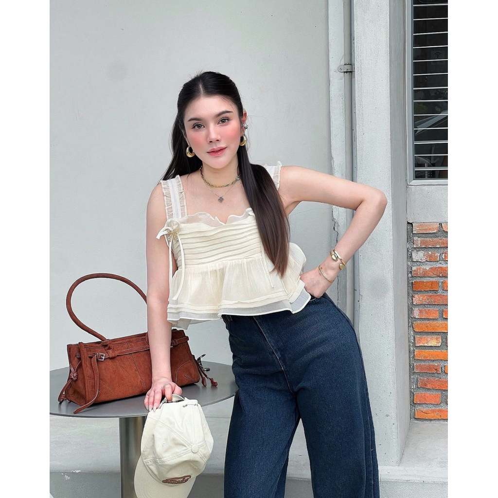 🪡[ส่งด่วนจาก กทม.] เซ็ต 2 ชิ้น ไซส์ S เสื้อ + กางเกงยีนส์ขายาว ร้าน Jidapa 🔖 งานป้าย Vallay Girl