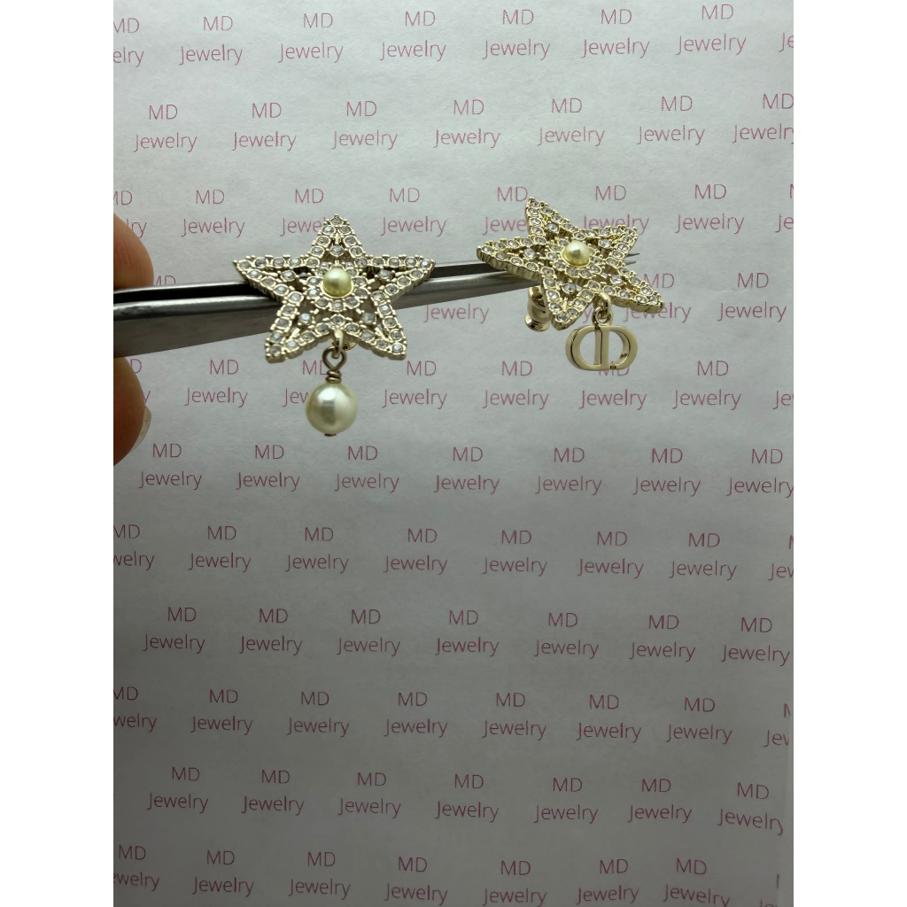 ต่างหูดาวห้อยตุ้งติ้ง  งานพรีเมี่ยม ทองเหลือง ก้านเงิน925 ไม่แพ้ เป็นมิตรต่อผิว - รูปที่ 2