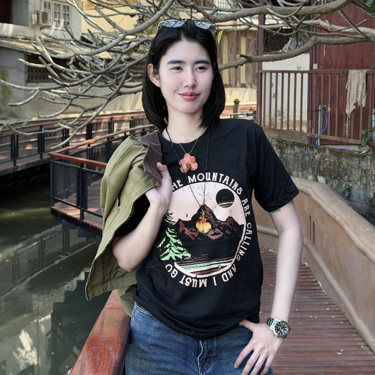 (พร้อมส่ง) เสื้อยืด MOUNTAIN CALLING - ผ้า Cotton100%