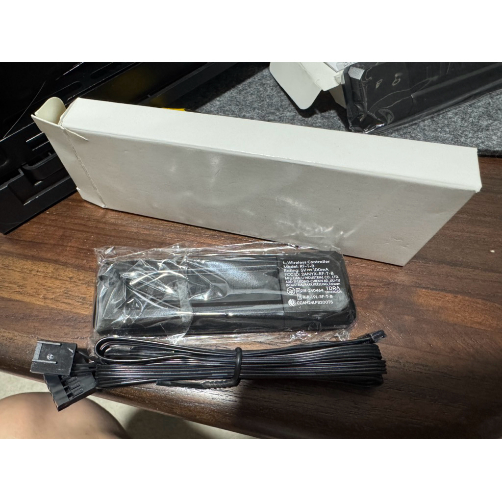 ตัวเชื่อม wireless ของ Lian Li ของแท้