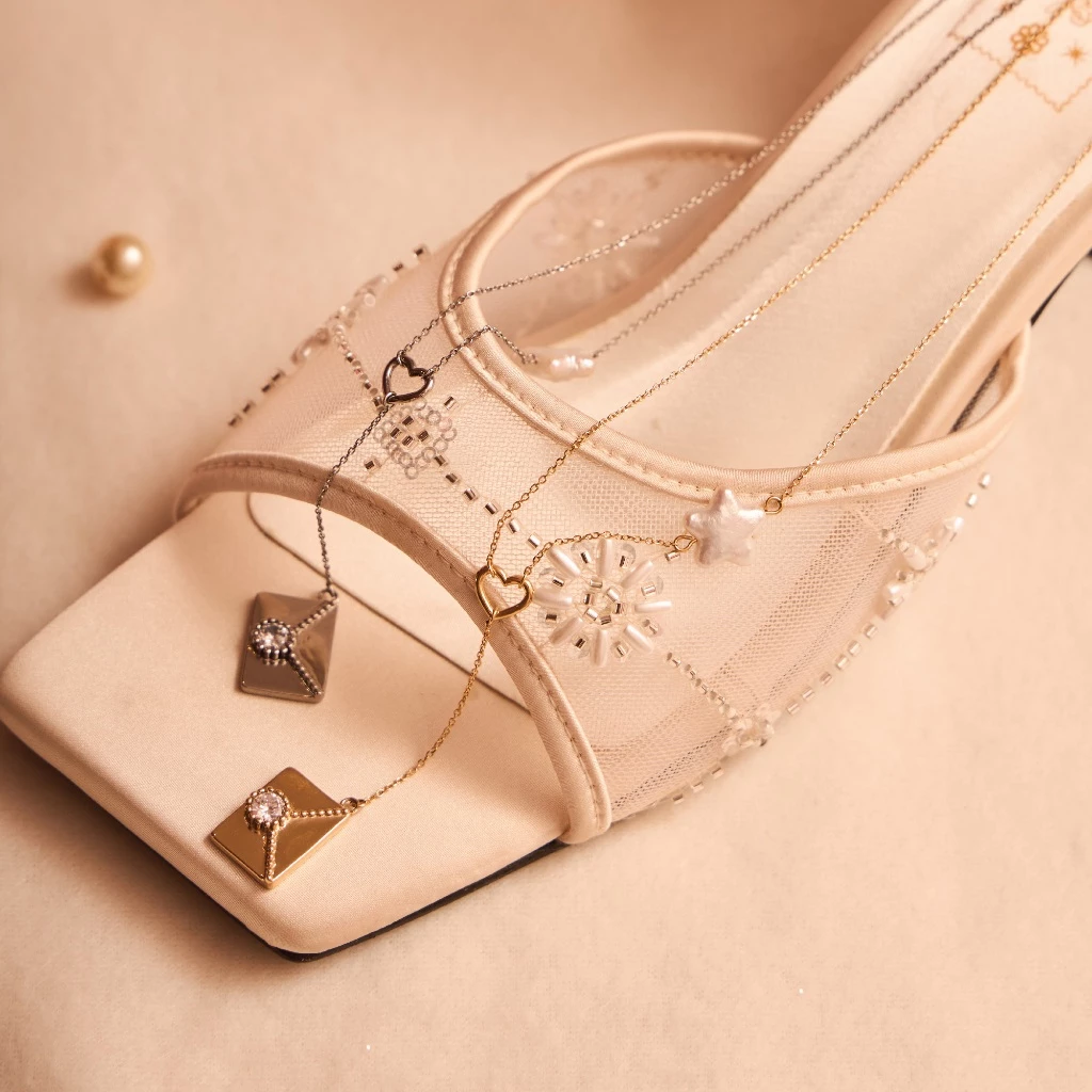 earika.earrings - Starry Love Note Necklace สร้อยคอยาวซองจดหมายไข่มุก วัสดุสแตนเลส stainless steel เหมาะสำหรับคนแพ้ง่าย