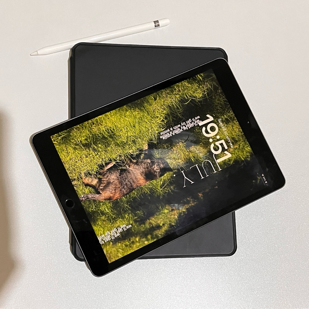 iPad Gen 7 128 GB (มือสองศูนย์แท้)