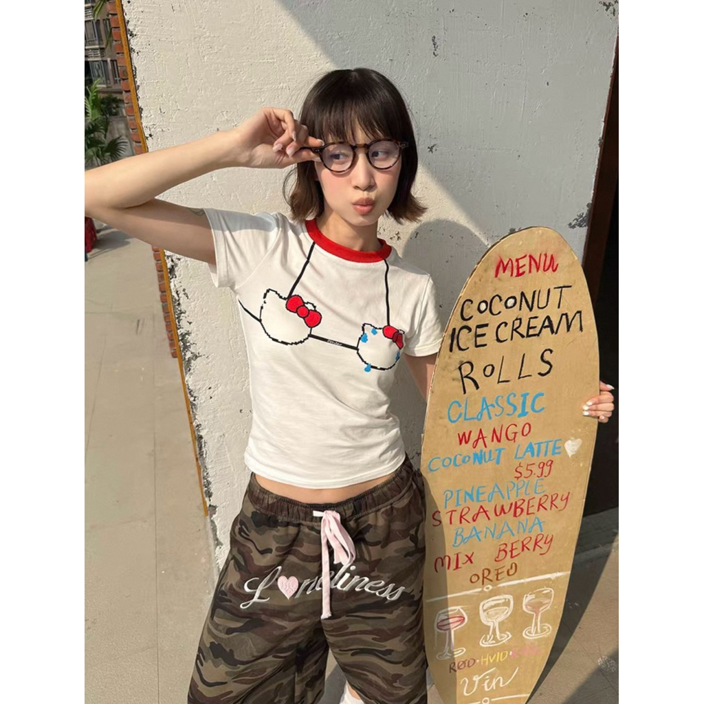 Pre-order / CGGA เสื้อยืดลายบิกินี่รูปคิตตี้สุดจะคิ้วท์