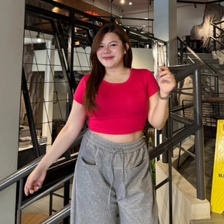 🌈SpinnyHouse🌈เสื้อครอป ผ้าเรย่อน สาวอวบใส่ได้ มีไซส์ M XL พร้อมส่ง ผ้ายืดเยอะ เสื้อออกกำลังกาย แมตช์ง่าย รุ่น ครอปเรียบ