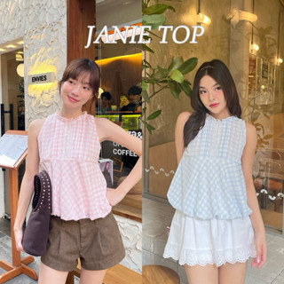 JANIE TOP -  เสื้อแขนกุดลายสก็อต ปลายเสื้อบอลลูน (nita.bkk)