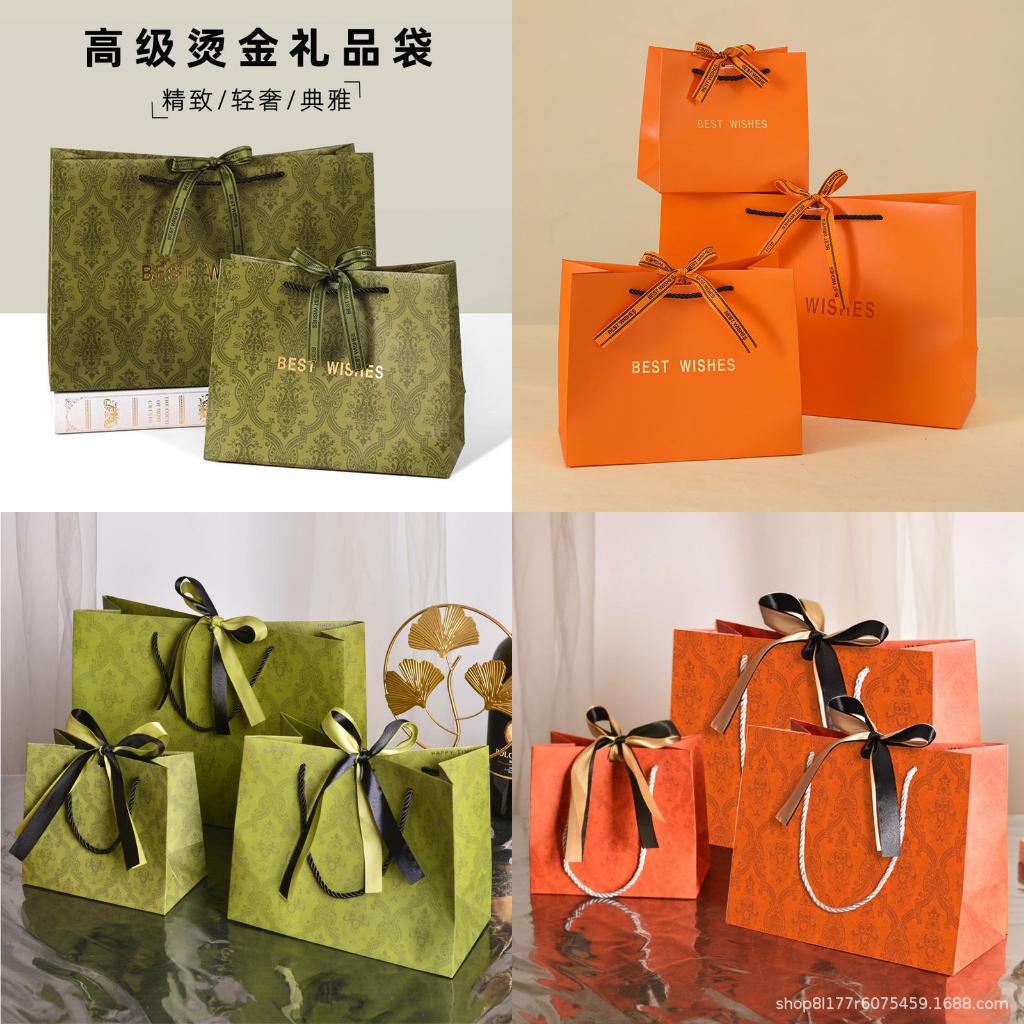 พร้อมส่ง ถุงกระดาษ กุหลาบ Best Wishes โทนสีเขียวอ่อน หูหิ้วเชือก พร้อมริบบิ้นทูโทน2เส้น ใส่ของขวัญ ผ้าขนหนู ของรับไหว้