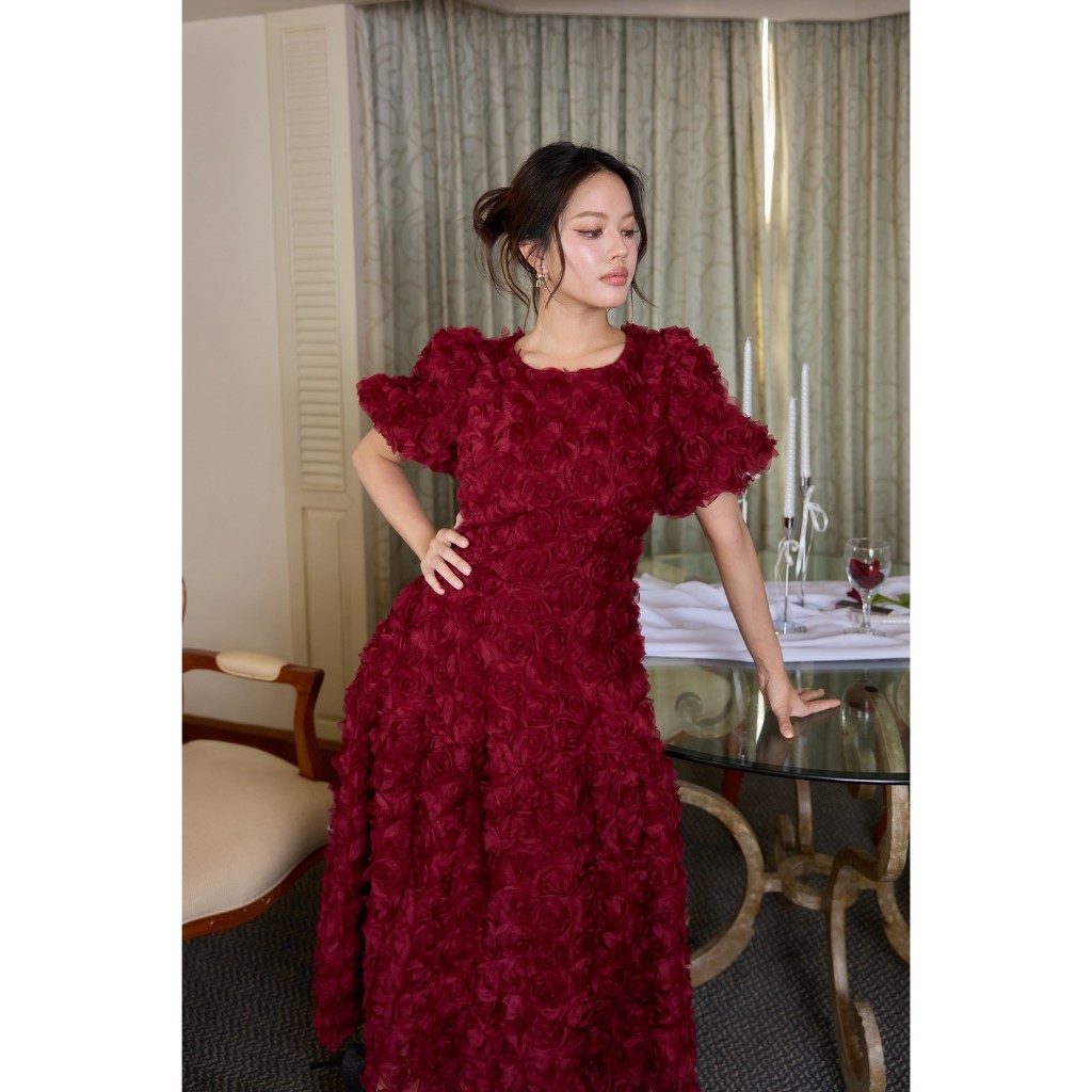 NOOZZSHOP 7911478 เดรสยาวผ้าลายดอกกุหลาบ แขนตุ๊กตาพองๆ มีซิปซ่อนด้านหลัง - รูปที่ 4