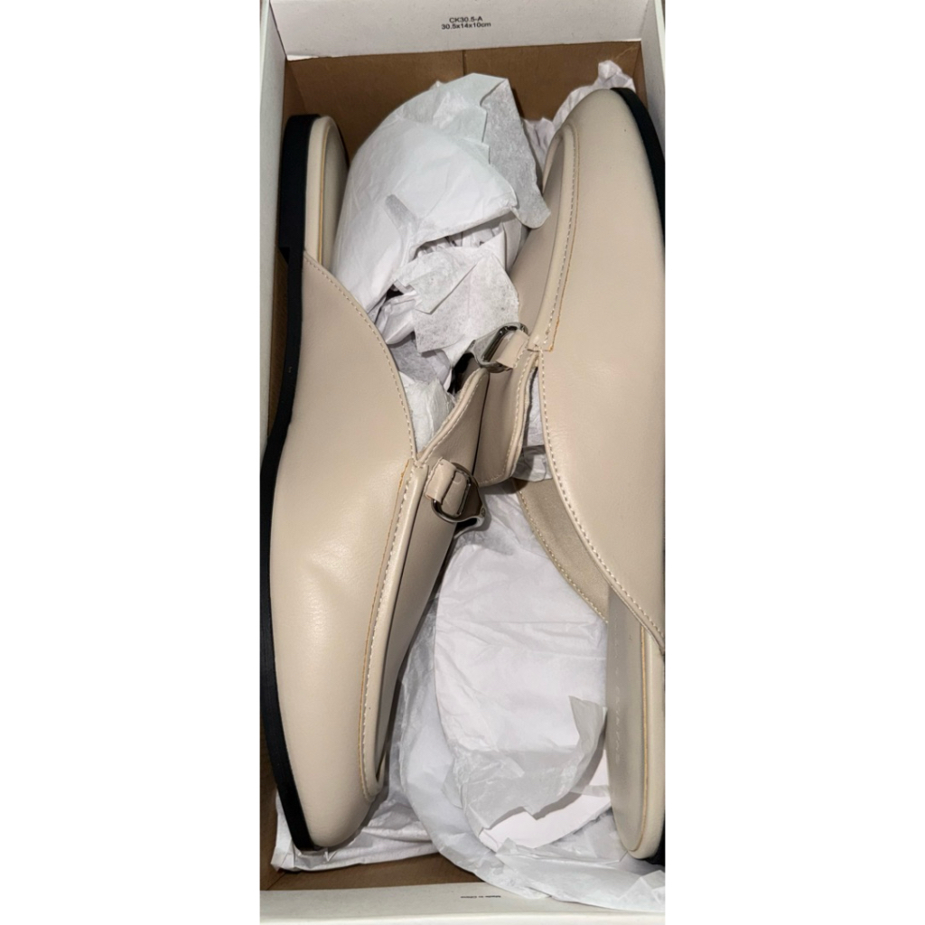 รองเท้าCharles&Keith