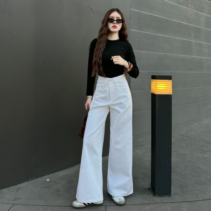 Y2.CLASSY JEANS กางเกงยีนส์ขากระบอกใหญ่ สีขาว🤍