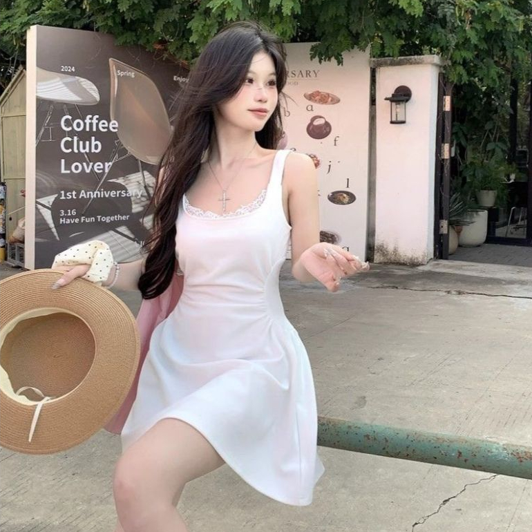 fashiongirl1688 เดรส สายเดี่ยว แต่งขอบลูกไม้ เก็บทรงเอว สวยใส่สบาย S-XL ใส่ได้หลายโอกาส พร้อมส่ง