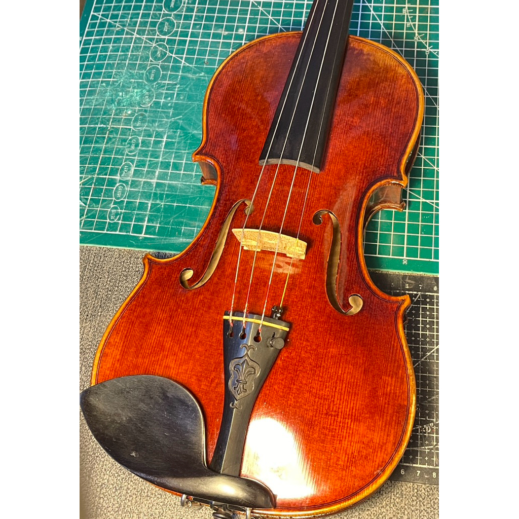 violin 4/4 Antonio Stradivari รหัส VN 001